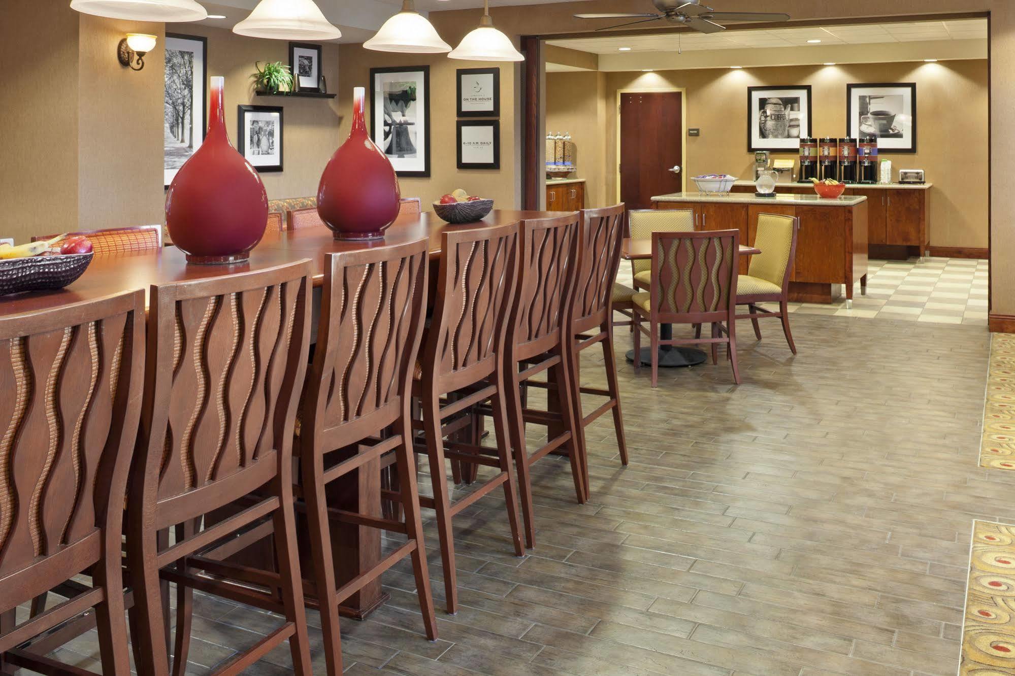Hampton Inn Branson - Branson Hills Ресторан фото
